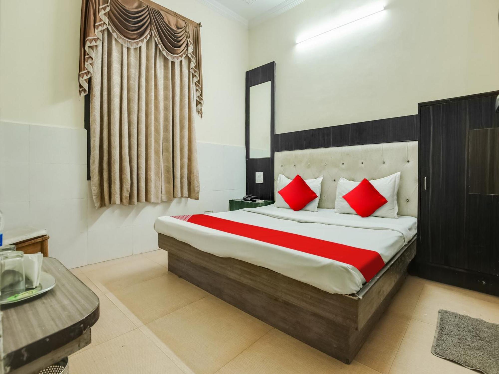 Oyo Hotel Shagun Chandīgarh Екстериор снимка